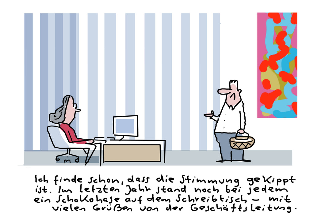 Schokohase auf dem Schreibtisch